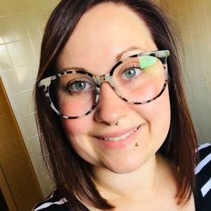 Meet your Posher, Erin